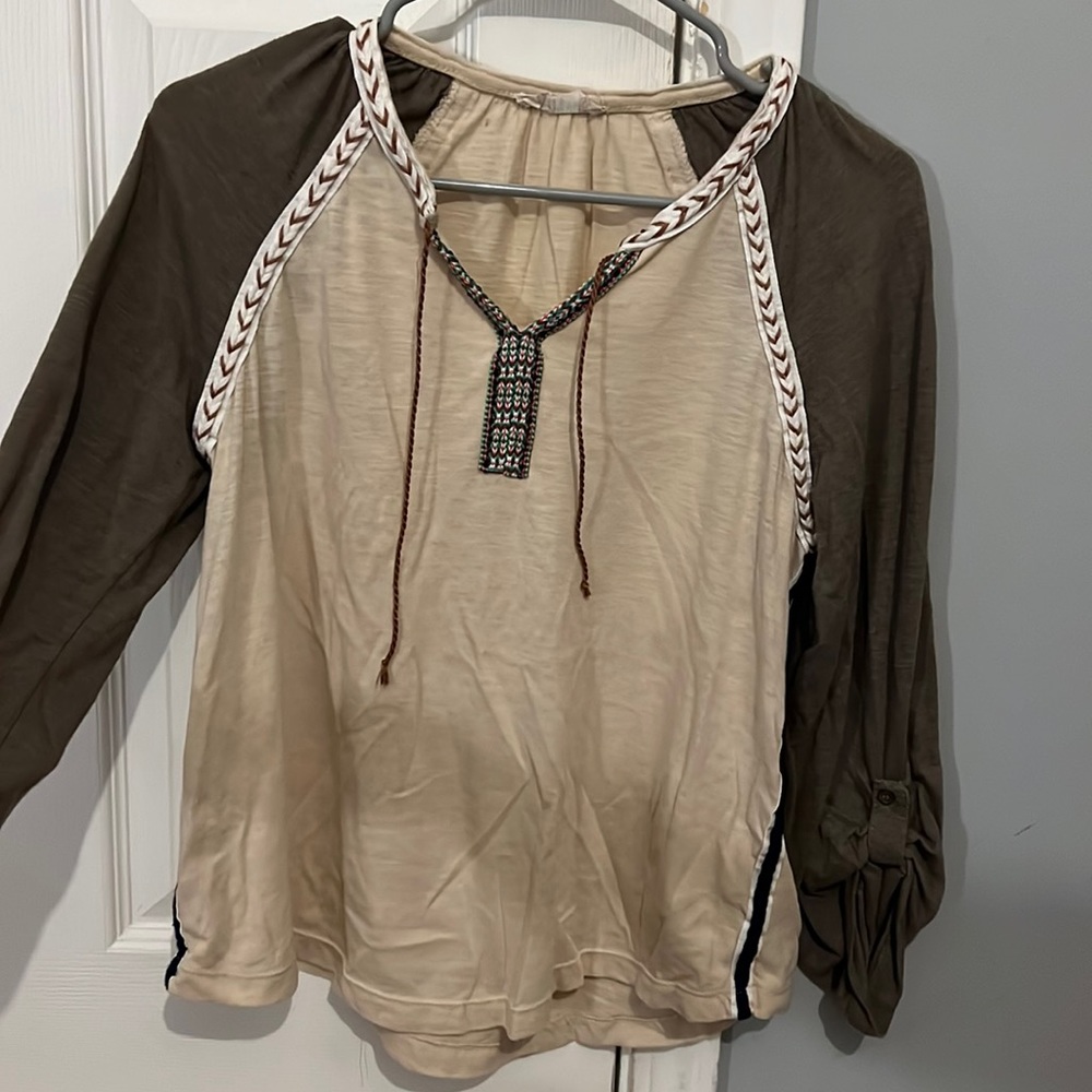 Altar’d state top. Tan with green sleeves.